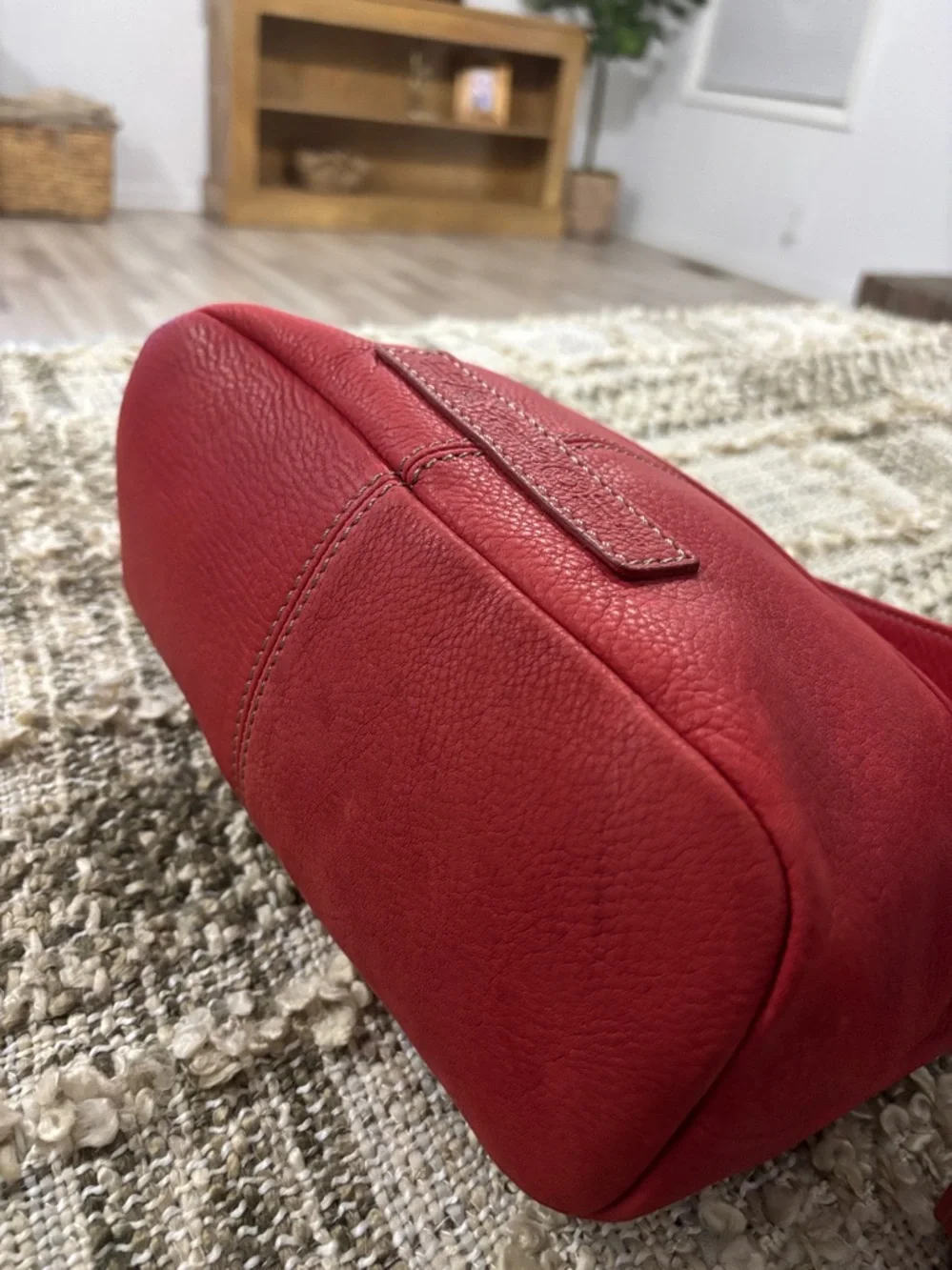 Fossil Y2K Red Leather Hobo Women’s Classic‎ Shoulder Bag